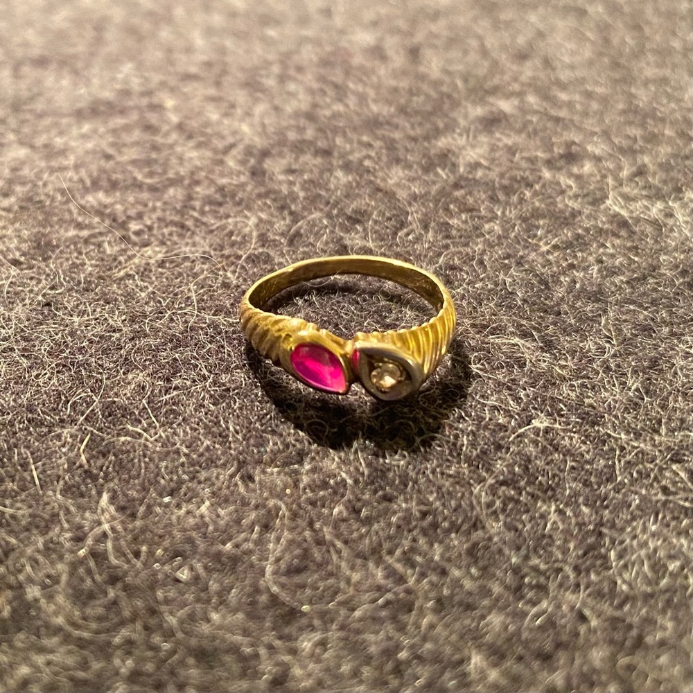 SOLD Tiny vintage 14k gold ring